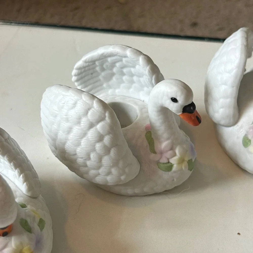 Schmid 1989 Vintage White Ceramic Swan Candle Holders Set of 4 Floral Accents